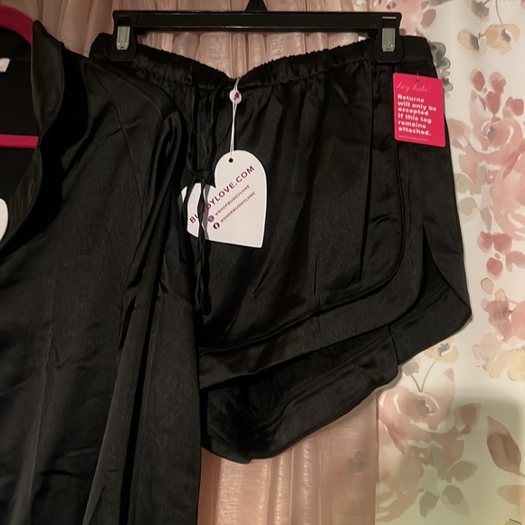 Buddy Love Prescott feather trim Pajama set in black - Picture 8 of 10
